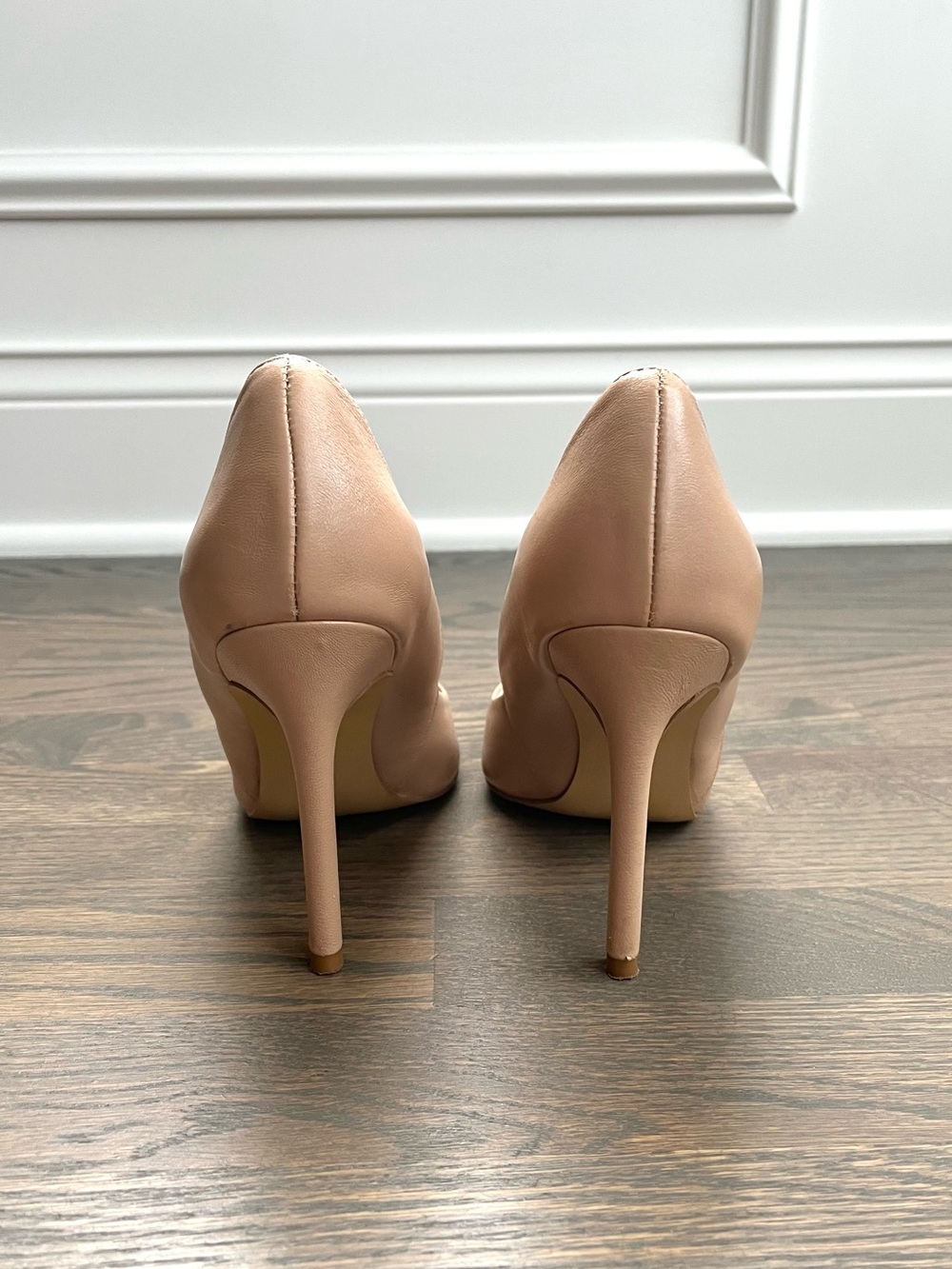 Charles David Nude Tan Leather Pointed Toe Pumps Heels Size 7.5 - Picture 3 of 5
